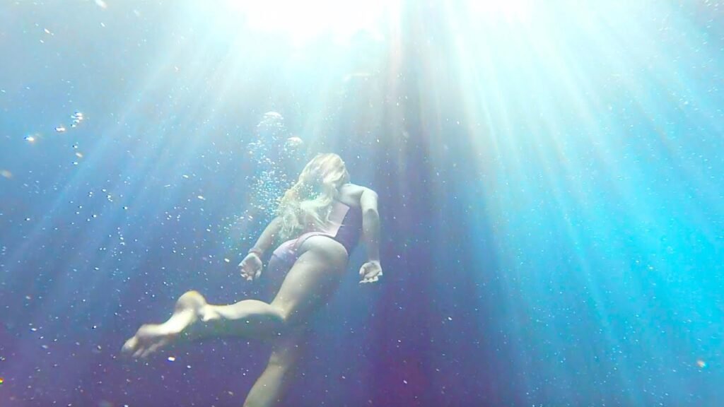 THIS CAN’T BE REAL LIFE.